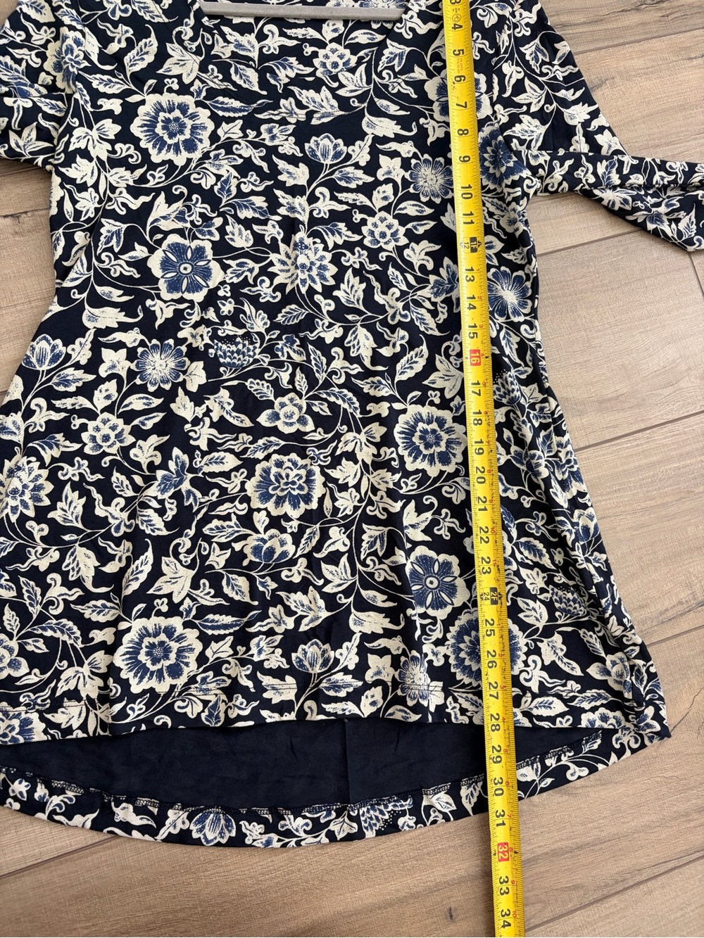 Peruvian Connection Blue Cream Black Floral Long Sleeve Tunic Boho Blouse M - Picture 7 of 7